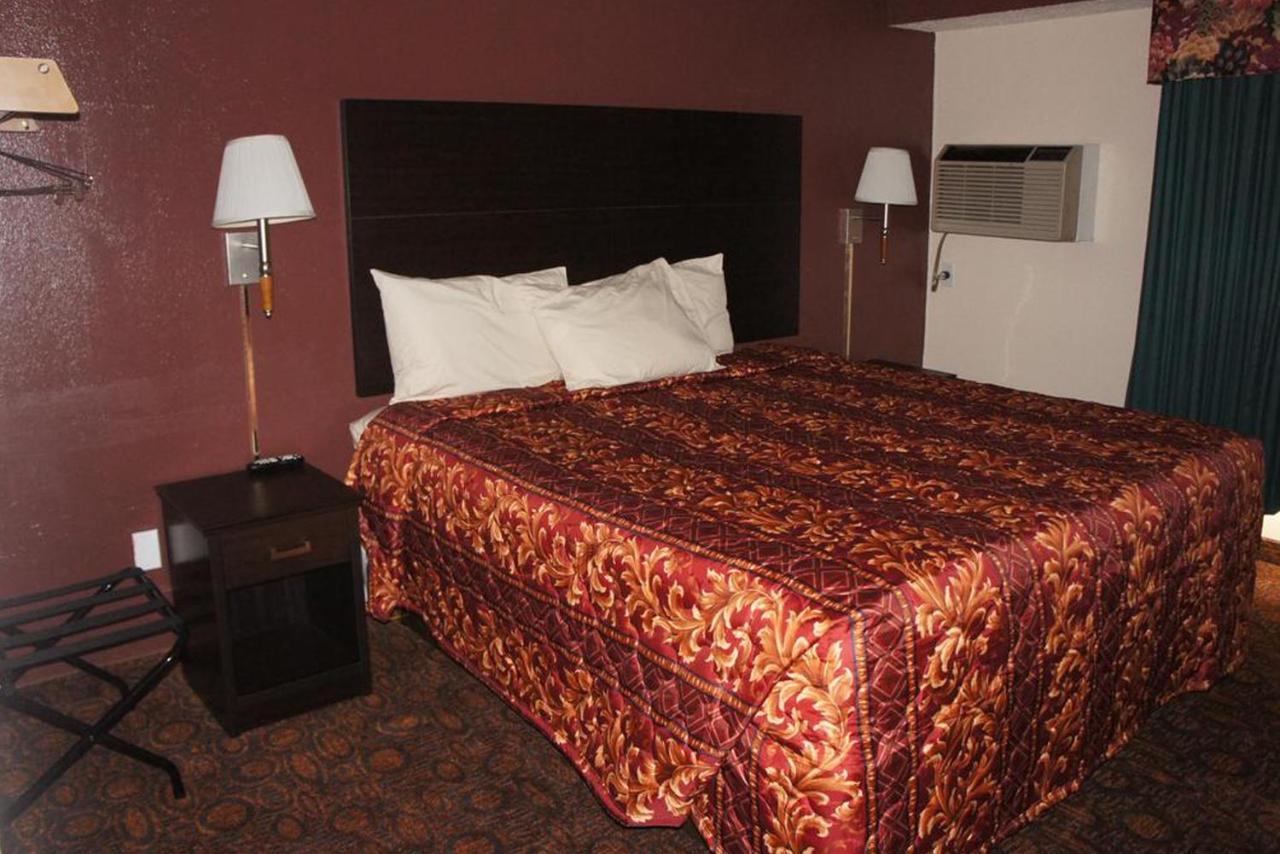Econo Lodge Waite Park ภายนอก รูปภาพ
