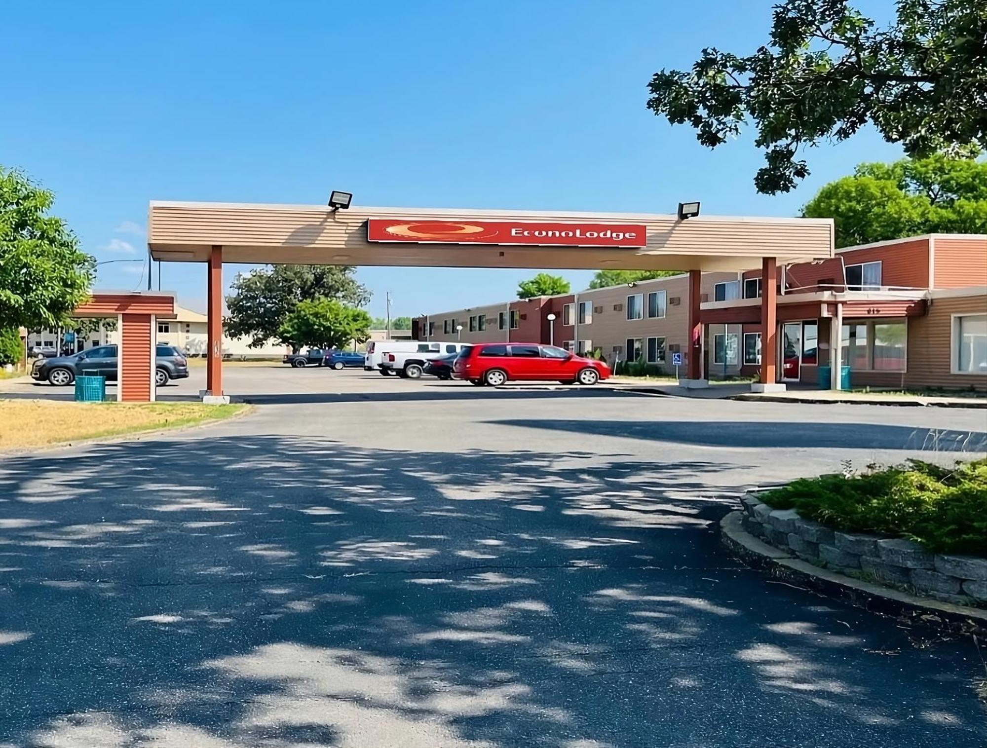 Econo Lodge Waite Park ภายนอก รูปภาพ